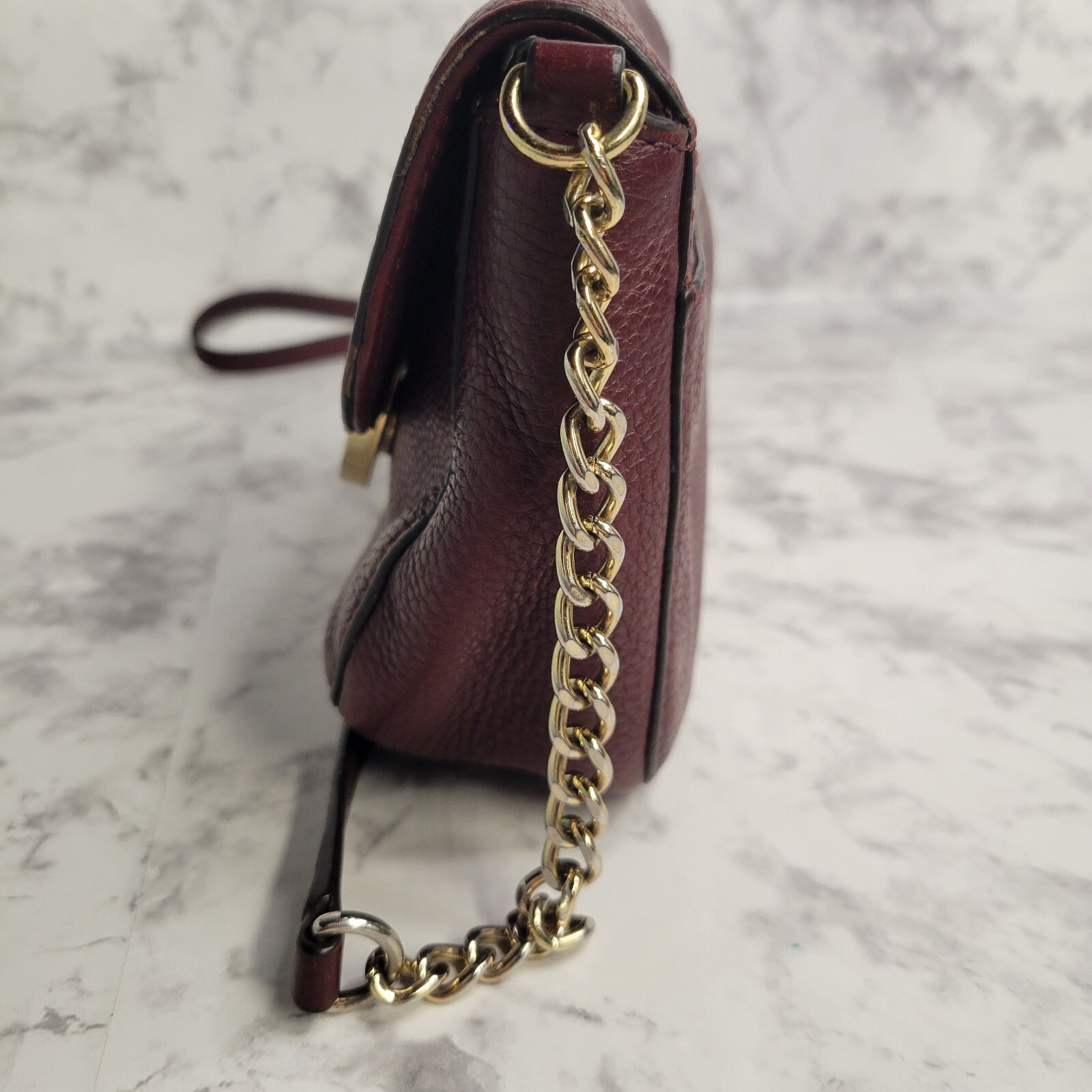 Michael Kors Fulton Leather Burgundy Crossbody Bag Purse Gold Chain Cute Small thumbnail 7