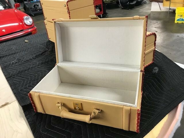 Ferrari 308 GT4 Luggage / New by S.C.A.T.I