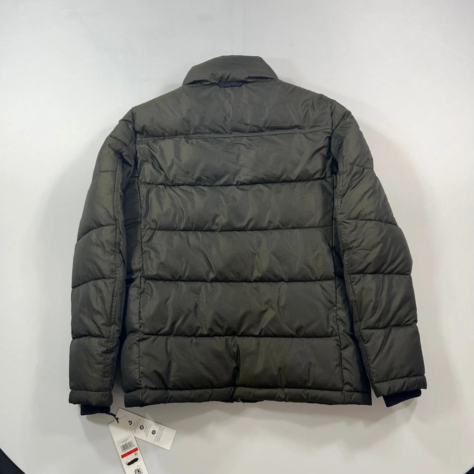 Chaqueta acolchada Calvin Klein para hombre XS verde oliva conjunto con detalle de babero viento agua $225 Foto 3 de 4