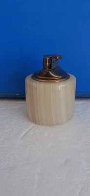 ANCIEN BRIQUET DE TABLE A GAZ MARQUE BIC EN ONYX ANNÉES 70. BON ÉTAT - Photo 1/4