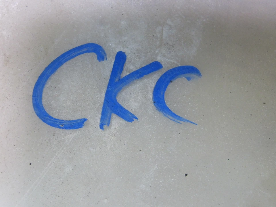 84-96 CHEVROLET CORVETTE C4 ENGINE COOLANT EXPANSION OVERFLOW RESERVOIR OEM - Image 2 of 4