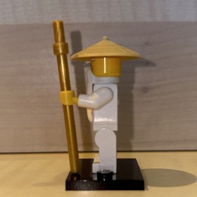 LEGO NINJAGO sensei Wu njo0064 From Set 70505 IMMACULATE conditon (gold staff)