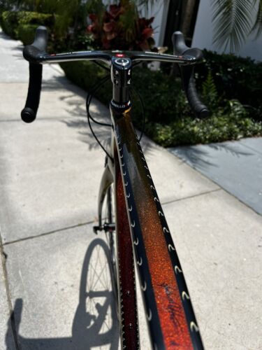 Custom 24K Gold & Diamonds Pinarello - Picture 4 of 10