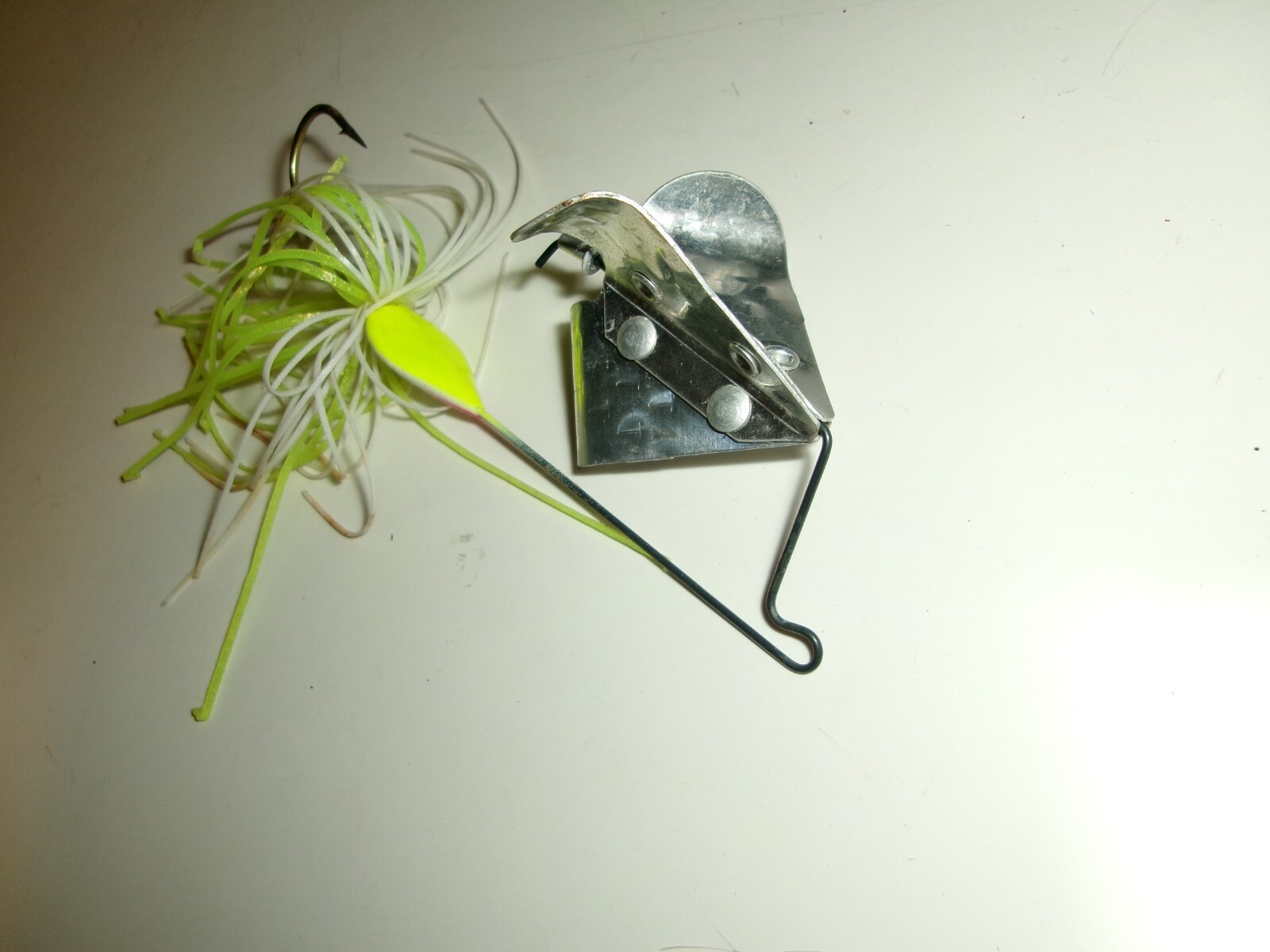 Unknown 3/4 oz. Titanium Wire Triple Wing Buzzbait Lure Buzzer Buzz - Used* - Image 6