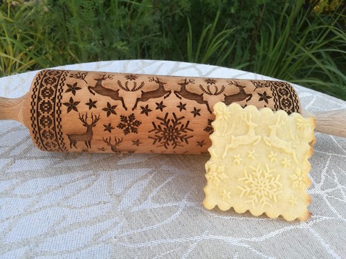 Christmas Elk Embossed Dough Roller Deer Engraved Rolling Pin Wooden Rolling - Picture 6 of 10