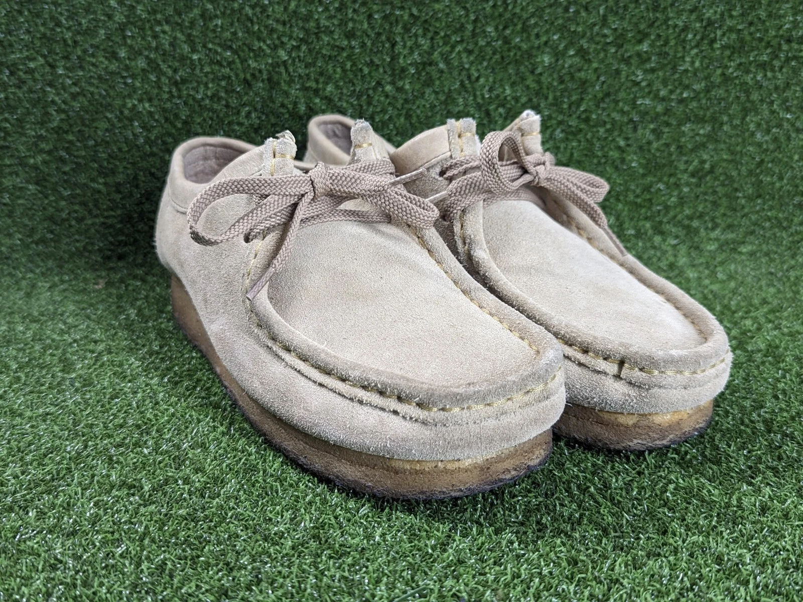 Suola in crepe da donna Clarks Wallabees marrone chiaro taglia 7 5 pelle scamosciata originale