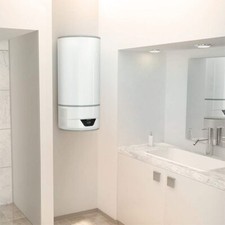 Ariston Scaldabagno Ibrido Pompa Calore Classe A  LYDOS HYBRID Wifi Lt.80 Lt.100