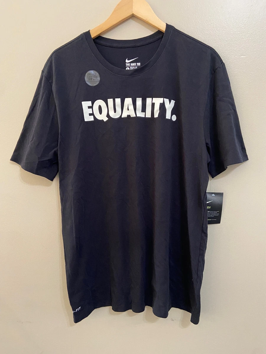 NIKE Men s Dri FIT