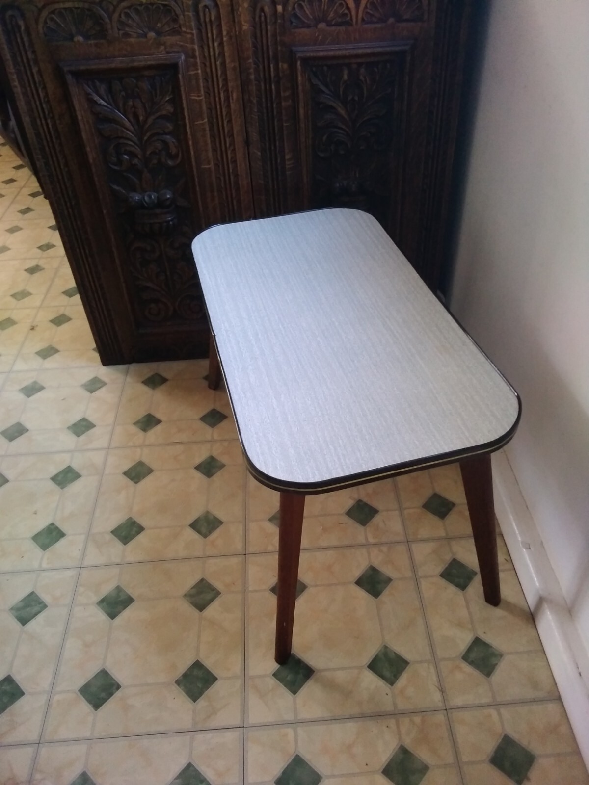 Vintage Retro Table 1960s / 1970s Formica Small Table eBay