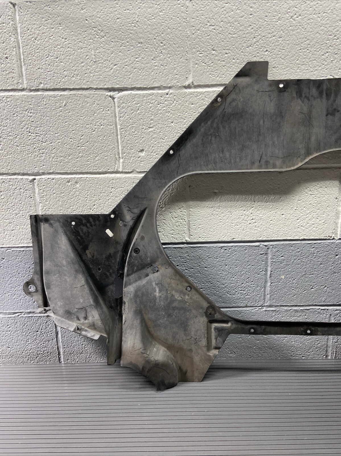 2008-2015 Audi R8 Spyder Floor Pan Underbody Splash Shield OEM Genuine Part NOTE
