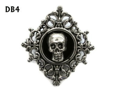 steampunk brooch badge pin gothic skull pirate horror hallowe'en evil dead #DB4