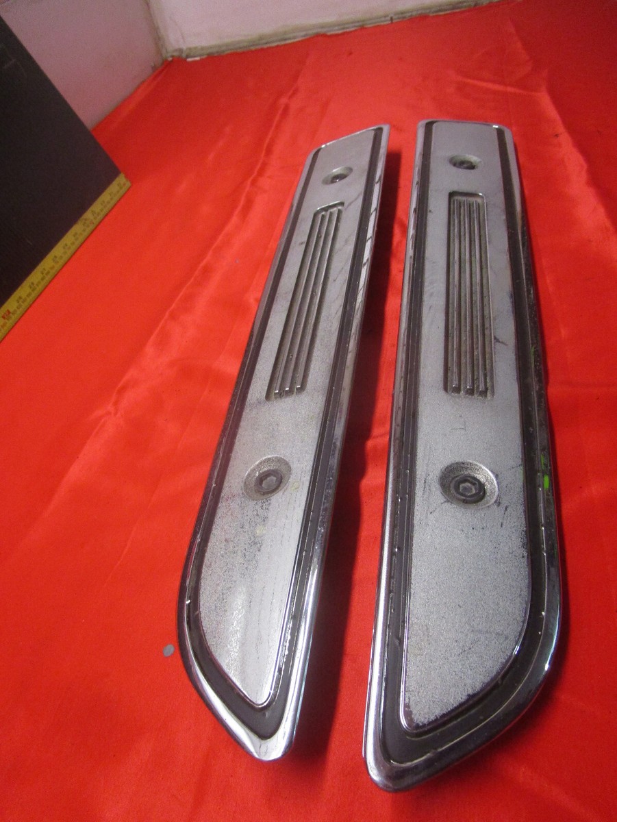 1968 Plymouth Barracuda Hood Insert Louvers Chrome Trim Ornament