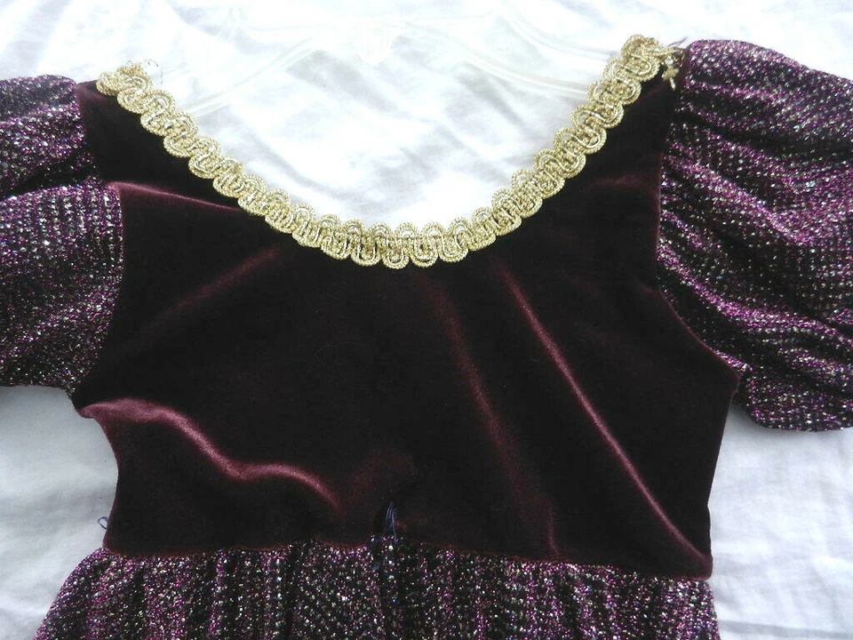 Vestido Disfraz Estilo Princesa Púrpura con Falda de Cuentas de Leos Ropa de Baile Juvenil  Foto 2 de 4