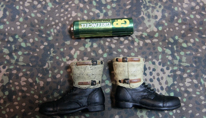 Leggings amarillos de soldado de la Segunda Guerra Mundial escala 1/6 modelo de botas cortas de goma para muñeca de 12" Foto 2 de 3