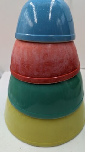 Set of 4 Vintage Pyrex Primary Colors Nesting Mixing Bowls 401, 402, 403, 404 - Imagen 1 de 21