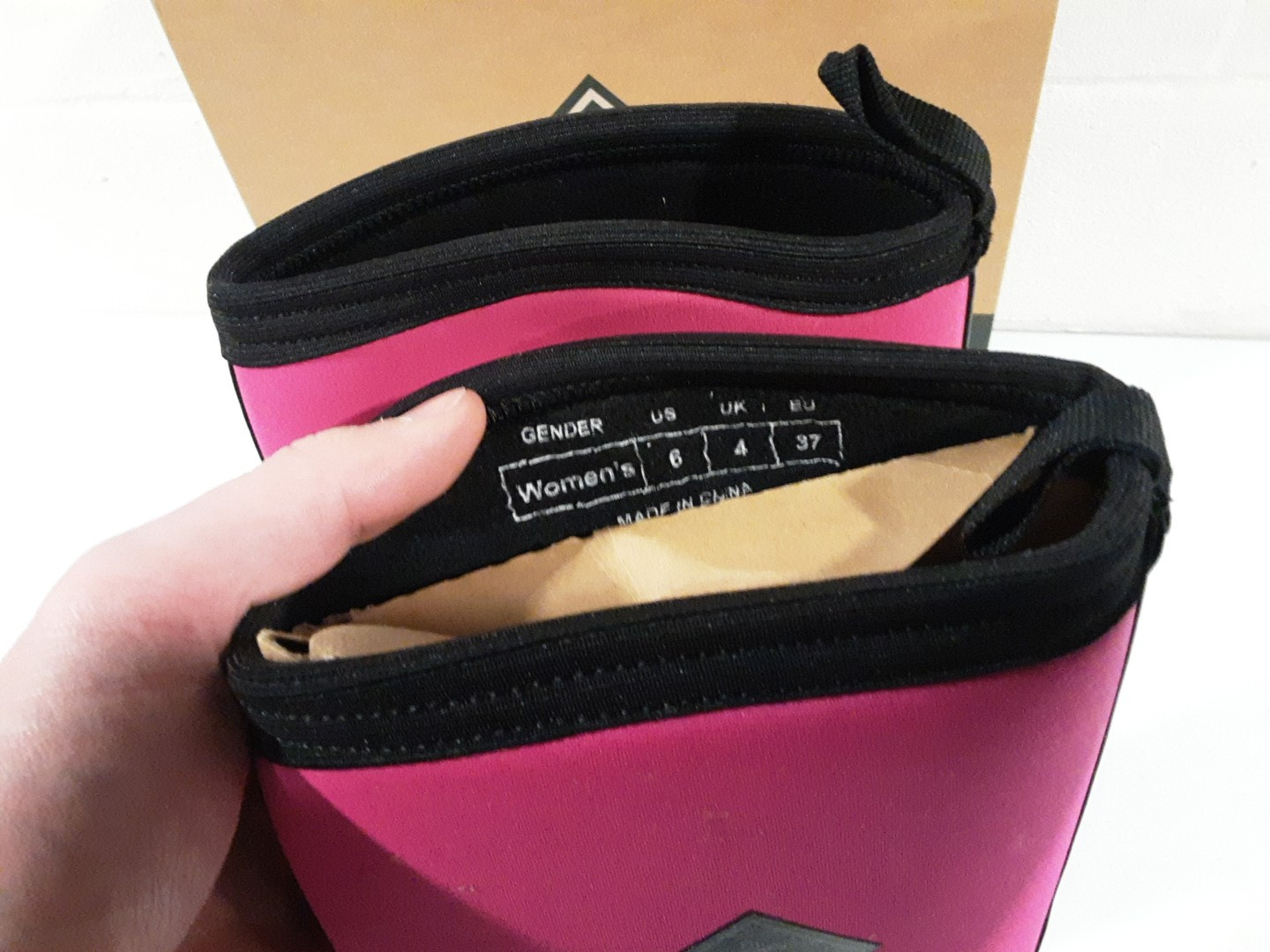 MUCK BOOT COMPANY Arctic Adventure Tall Boot Women's Size US 6 Pink