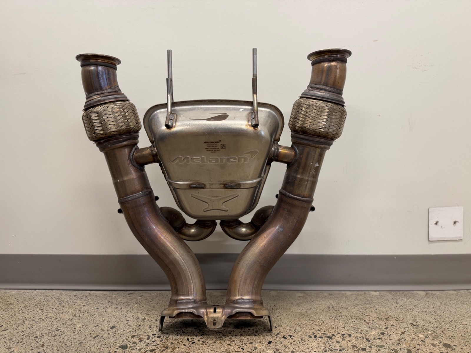 McLaren 750S Muffler
