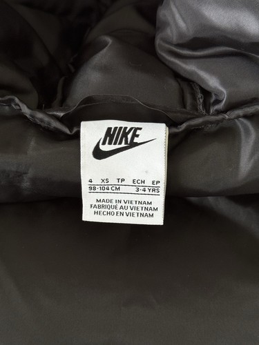 Kid’s Nike Thick Black Puffer Coat - Size XS 4 Unisex - Picture 7 of 8