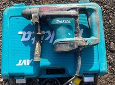 Makita HR3210C SDS Plus Rotary Hammer Drill 800 Watt 110 Volt