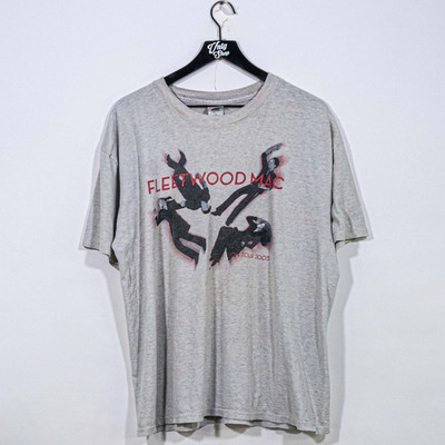 VTG 2003 Fleetwood Mac Tour Shirt What s The World Coming To? reprint PA9811