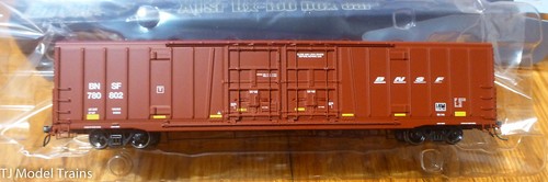 Coche de cerveza BLMA Models HO #53070 (Rd #780802) BNSF (logotipo de barra de alimentación) Bx-166 60' | Zustand: New