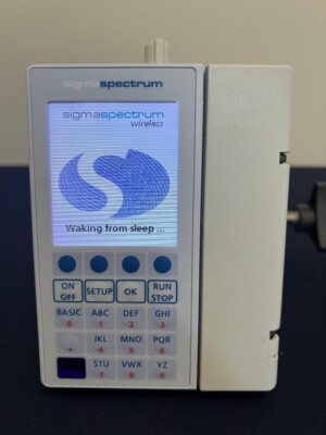 Baxter Sigma Spectrum Infusion Pump - SW 6.05.13 with B/G Battery