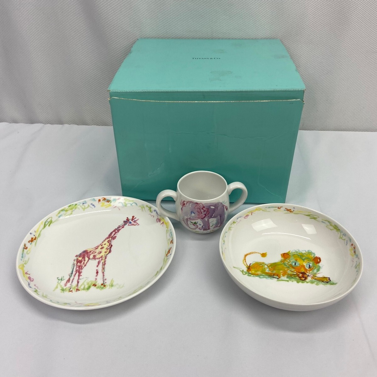 Tiffany & Co. 花瓶 3個セット Tiffany & Co Tiffany Jungle 3 Piece Child's Set Fine Bone China