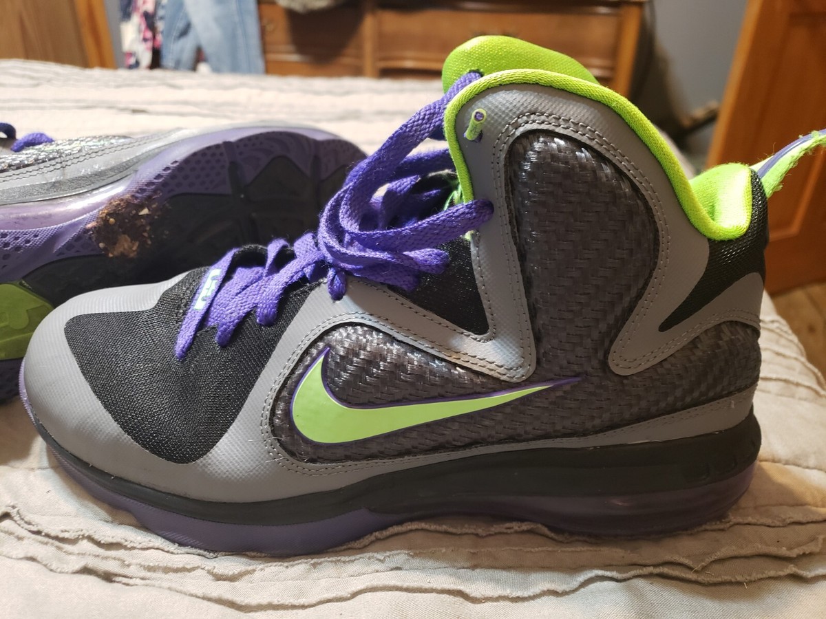lebrons purple and black
