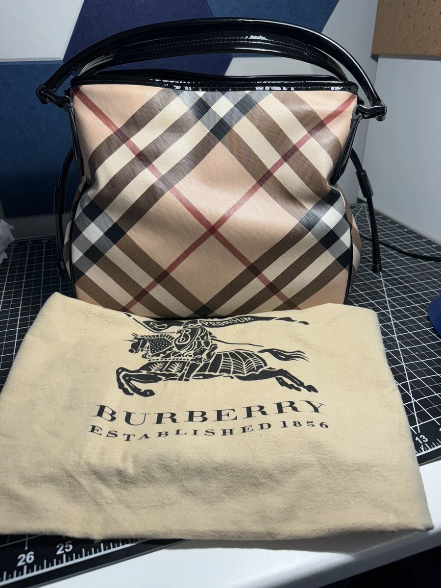 Burberry classic shop bag collection
