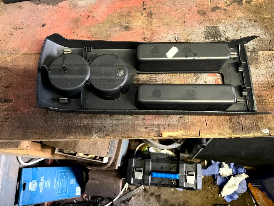 Portavasos consola central Volkswagen VW Polo 6Q0863319 Foto 4 de 4