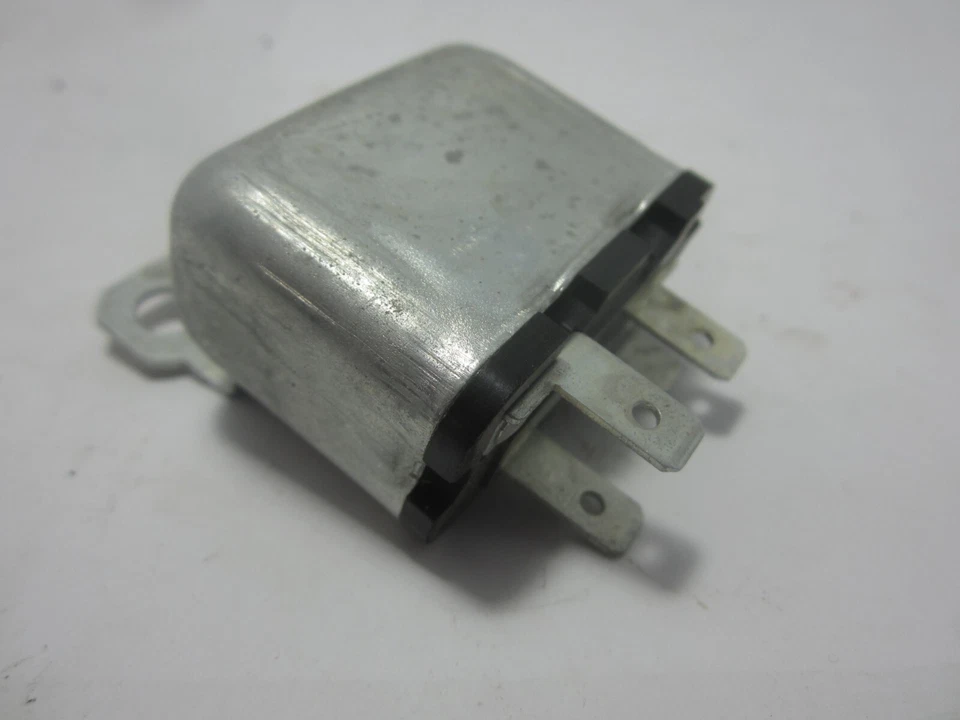 70-76 GM Transmission Control Spark A/C Compressor Relay NIEHOFF AR114 RY16 - Image 4 of 4