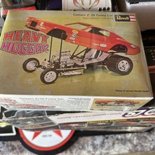 REVELL HEAVY HUGGER CHEVROLET CAMARO Z28 - 1:25 FUNNY CAR MODEL KIT NEW SEALED