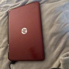 15.6-inch diagonal HD BrightView WLED-backlit touchscreen display (1366x768