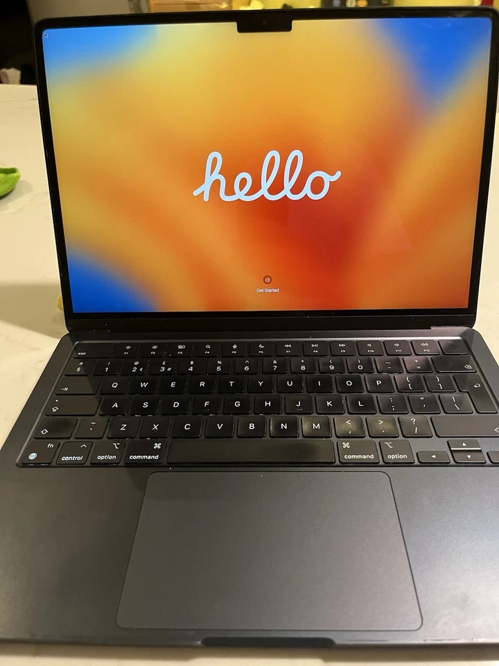 Apple MacBook Air 13" M2 · 8GB · 512GB, photo 1 of 5