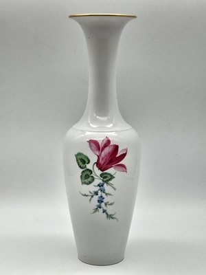 Vase, KPM Berlin,Zepter & Reichsapfel, Form Asia,Blumen/Golddekor, Alpenveilchen