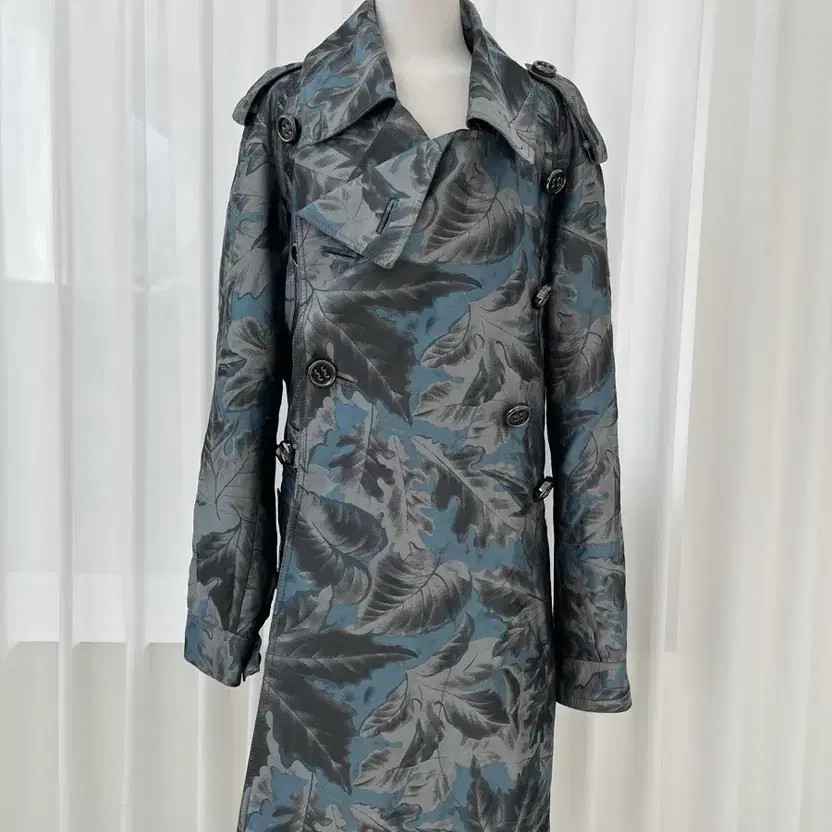 Burberry Prosum Blue-Grey Leaf Pattern Trench Coat - image 2