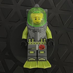 LEGO Atlantis- Deep Sea Striker (8076)-complete W/minifigs And Stickers.