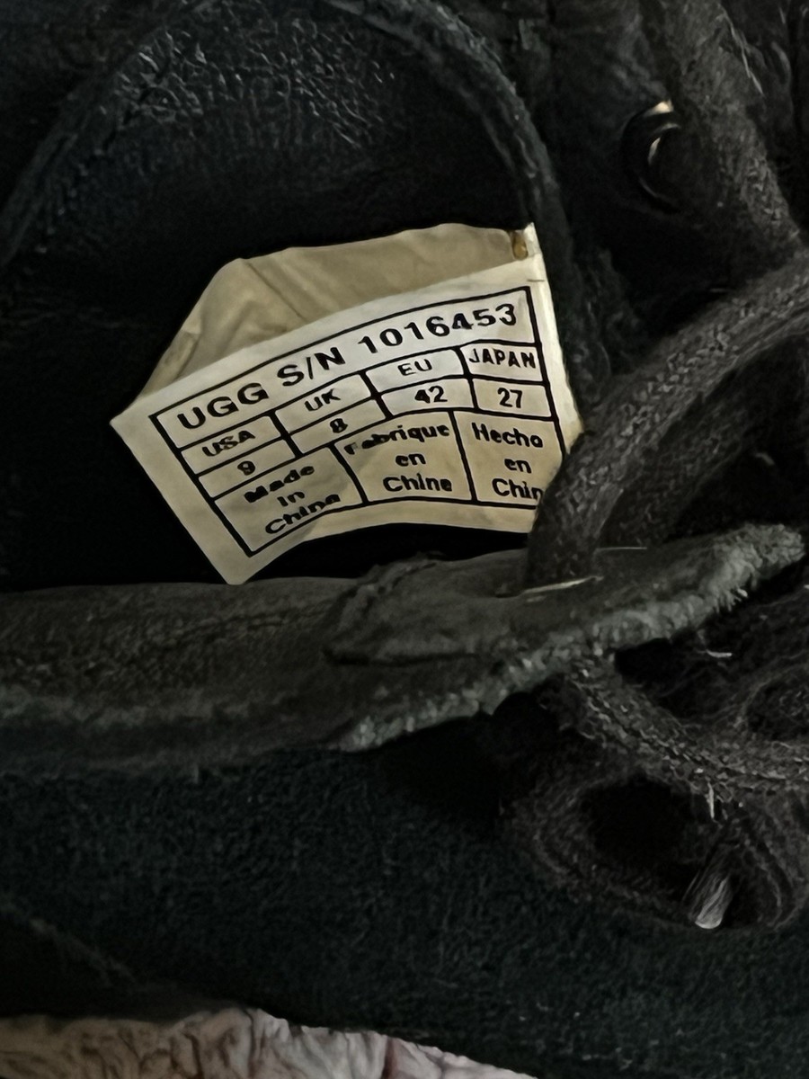 UGG Men display picture 1