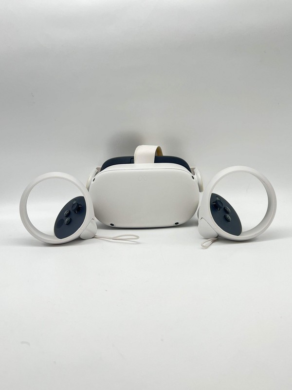 Meta Oculus Quest 2 VR Headset White W/ 2 Controllers