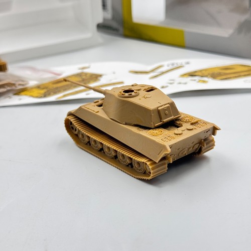 Juego de 2 kits de tanques alemanes de la Segunda Guerra Mundial - Herpa (Tiger I y Königstiger) escala 1/87 (H0) - Imagen 8 de 9