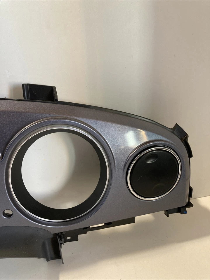 Chrysler Pt Cruiser Speedometer Surround Trim Genuine Convertable 2008 Rhd - Image 2 of 4