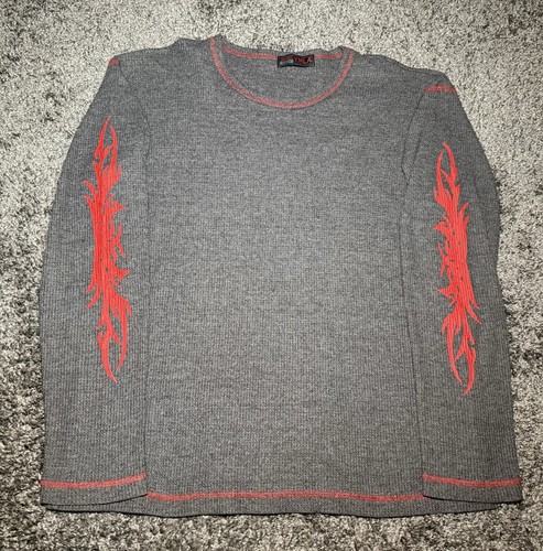 Vintage Y2K 2000s Large classic thermal long sleeve Tribal flames on sleeves