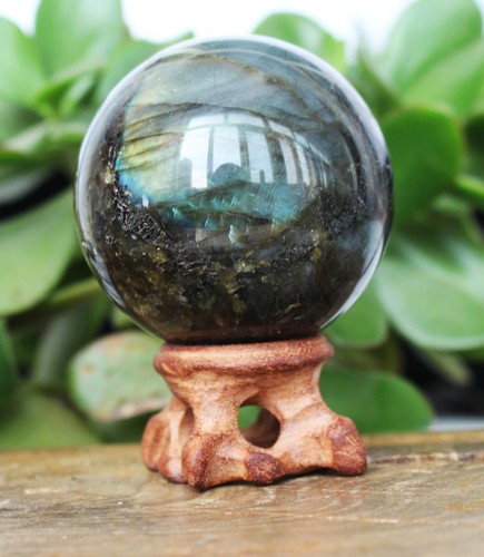 311g Blue & Gold Flash LABRADORITE Crystal Sphere Ball w/Rosewood Stand 1 - Imagen 6 de 10