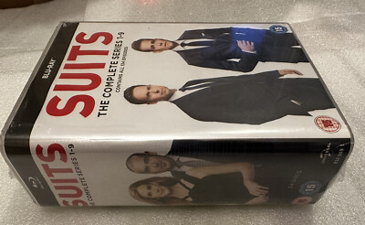 SUITS DVD ボックスセット 全シーズン Amazon.com: Suits: The Complete Series - DVD Box Set