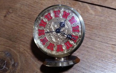 Alter mechanischer Wecker aus Messing ''Jaeger Lecoultre Art'' YEMA, Frankreich Ann. 70
