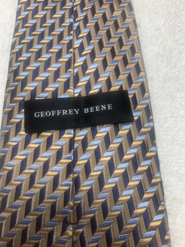 Gravata masculina GEOFFREY BEENE AZUL MARROM OURO AZUL MARINHO 4 X 59 - Imagem 4 de 4