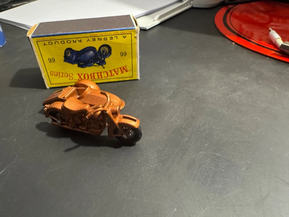 MATCHBOX LESNEY 1-75 N:66 HARLEY-DAVIDSON MOTORCICLE W/SIDECAR IN ORIGINAL BOX - Immagine 2 di 4