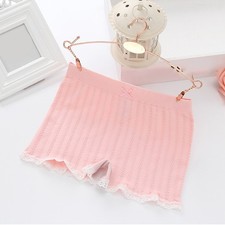 Comfortable Flat Women Underwear with Fresh Lace Trim Four Seasons Safety Pants