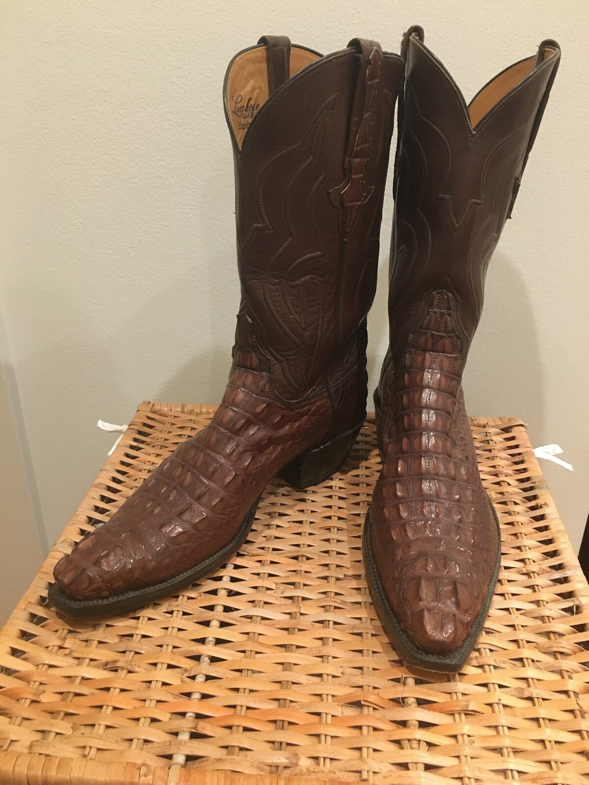 lucchese classics alligator