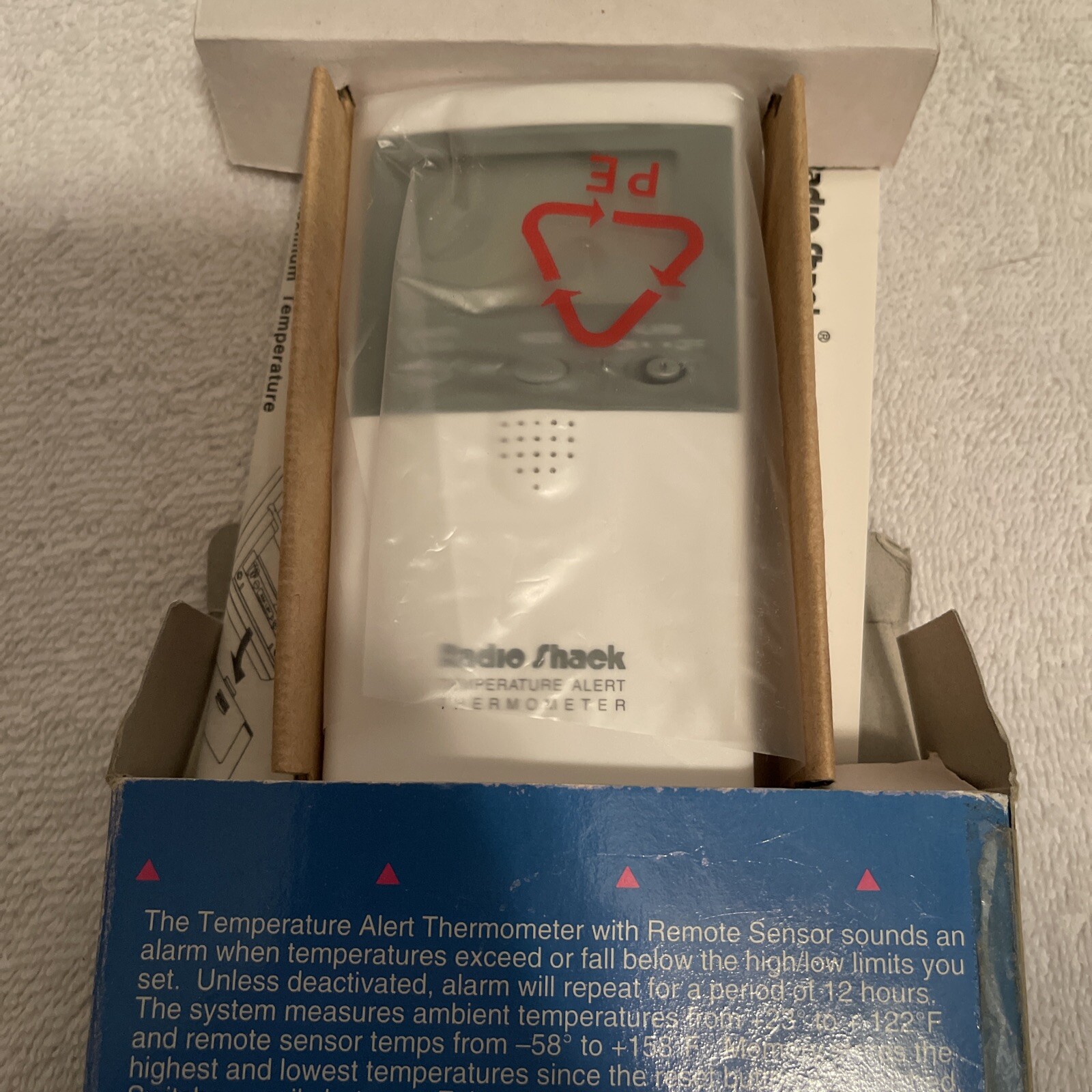 New Radio Shack LCD Temperature Alert Thermometer with Remote Sensor 63